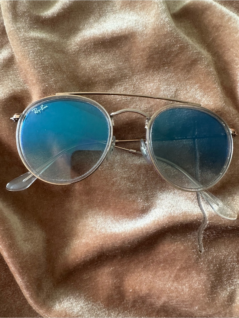 Ray-Ban Men’s Silver Frame Blue Lens Round Sunglasses - Thin Bridge